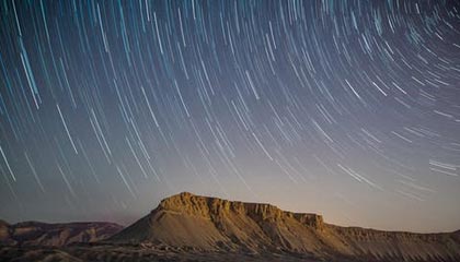 九游娱乐-阿贾克斯客场大胜埃因霍温晋级荷甲领先，阿贾克斯vs埃因霍温动画直播